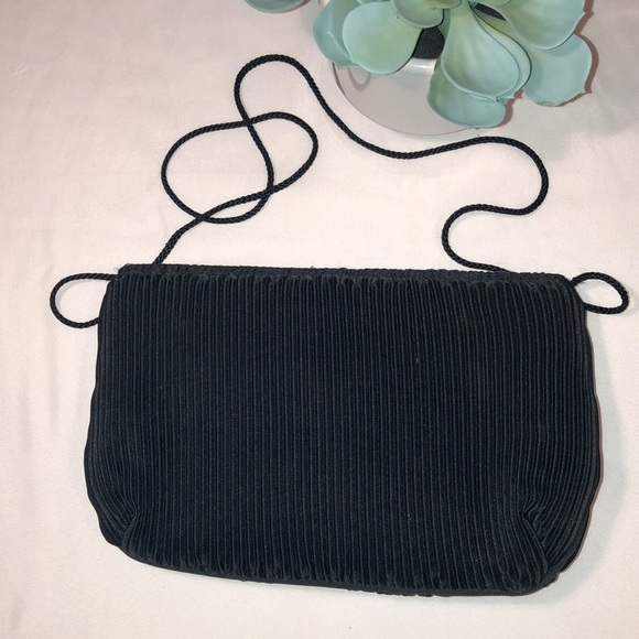 La Regale Party Purse - Picture 4 of 4